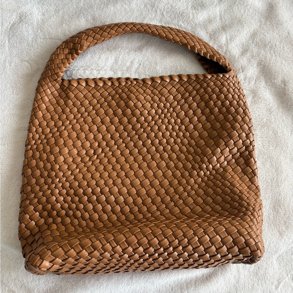 Brown braided shoulder bag